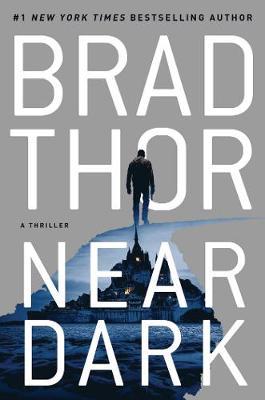 Near Dark : A Thriller